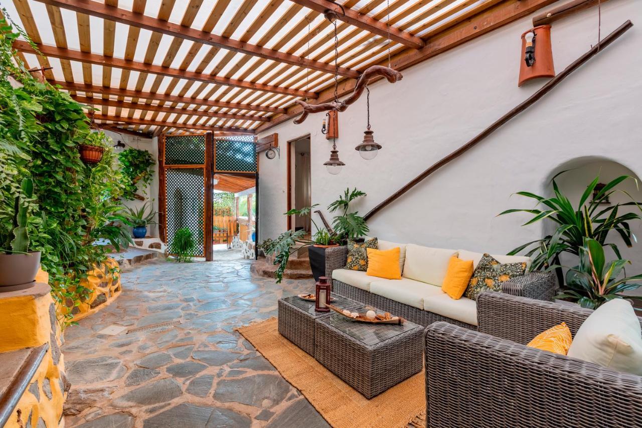 Las Casas De La Rueda - El Patio Santa Lucia De Tirajana Luaran gambar