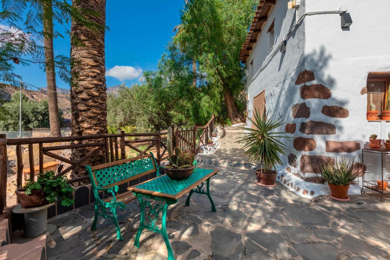Las Casas De La Rueda - El Patio Santa Lucia De Tirajana Luaran gambar